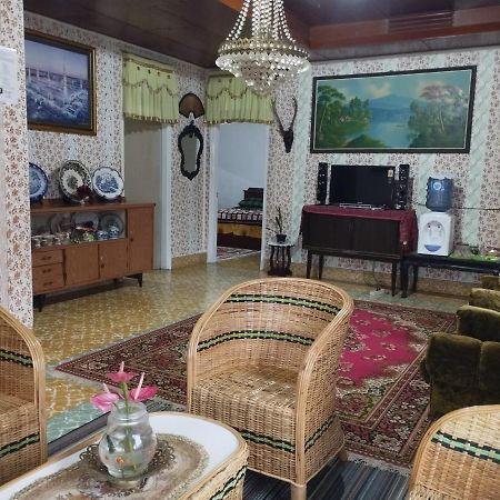 Mando Homestay III Bukittinggi Exterior foto
